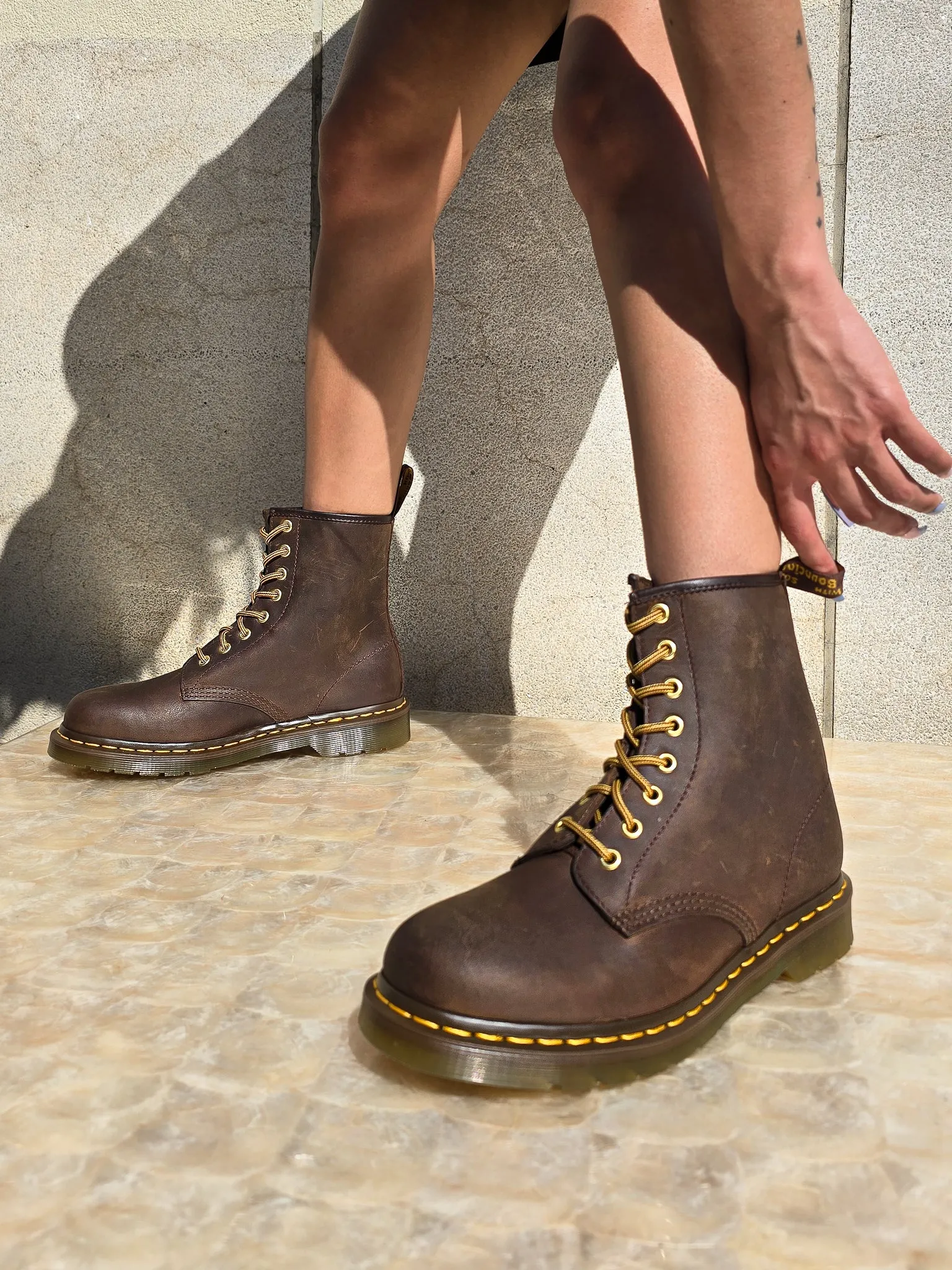 DR. MARTENS 1460 AZTEC CRAZY HORSE BROWN