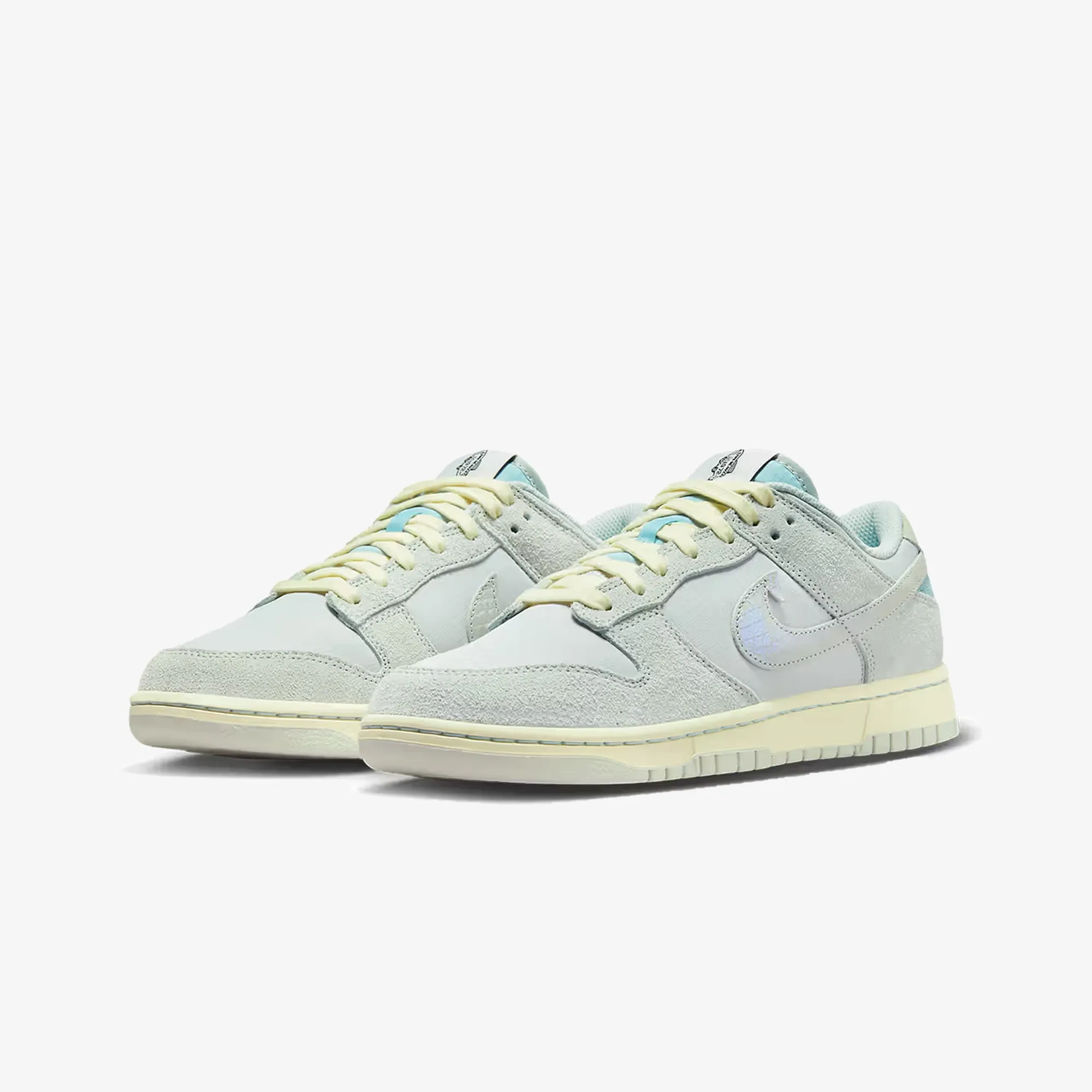 DUNK LOW 'LIGHT SILVER/OCEAN BLISS'