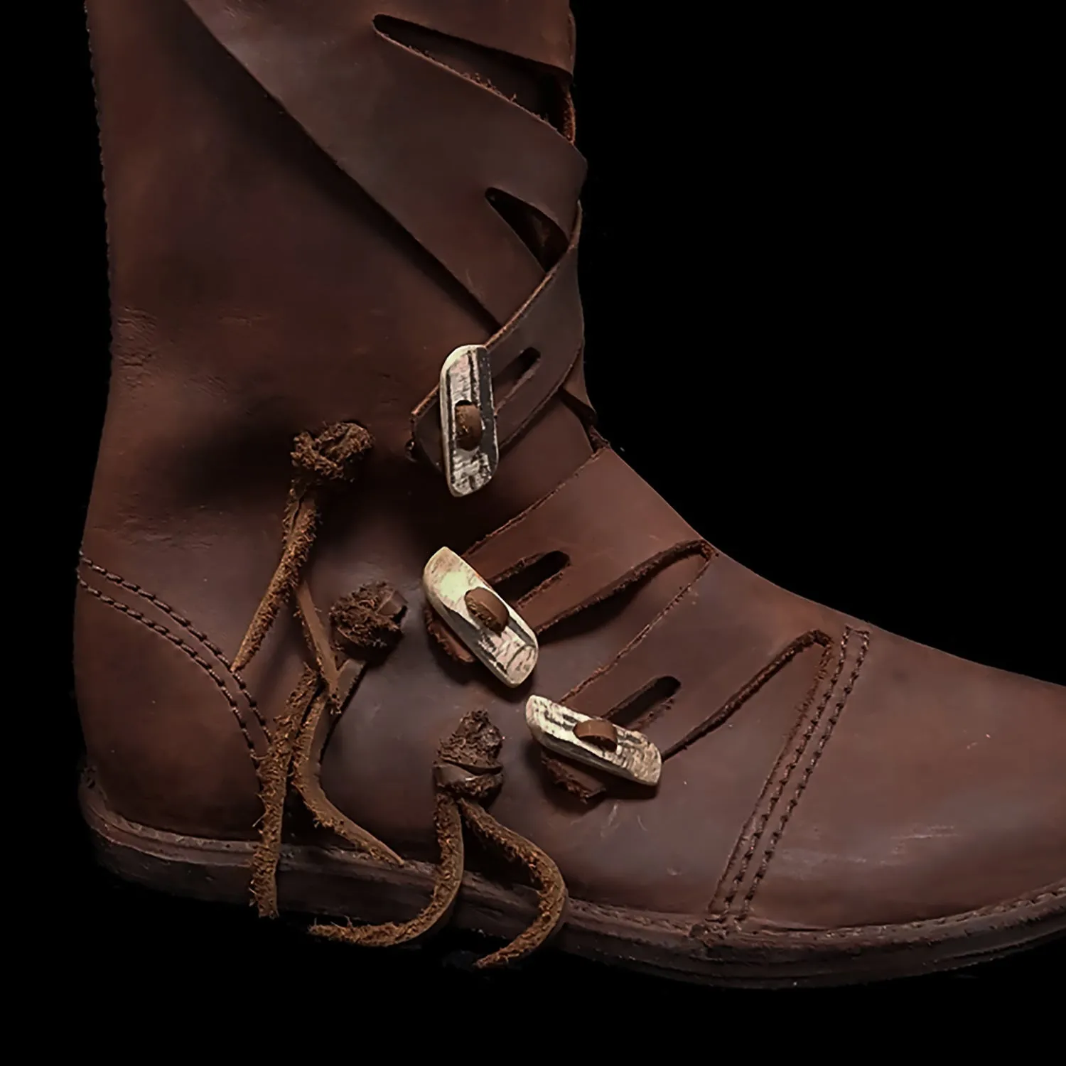 Handmade Leather Medieval Boots with Pointed Toe