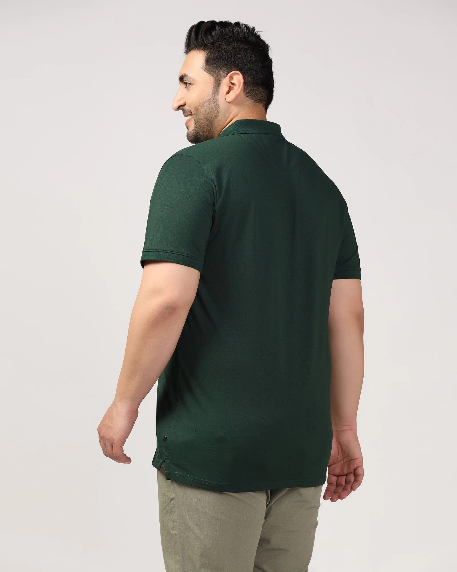 Must Haves Polo Green Solid T-Shirt - Yuki