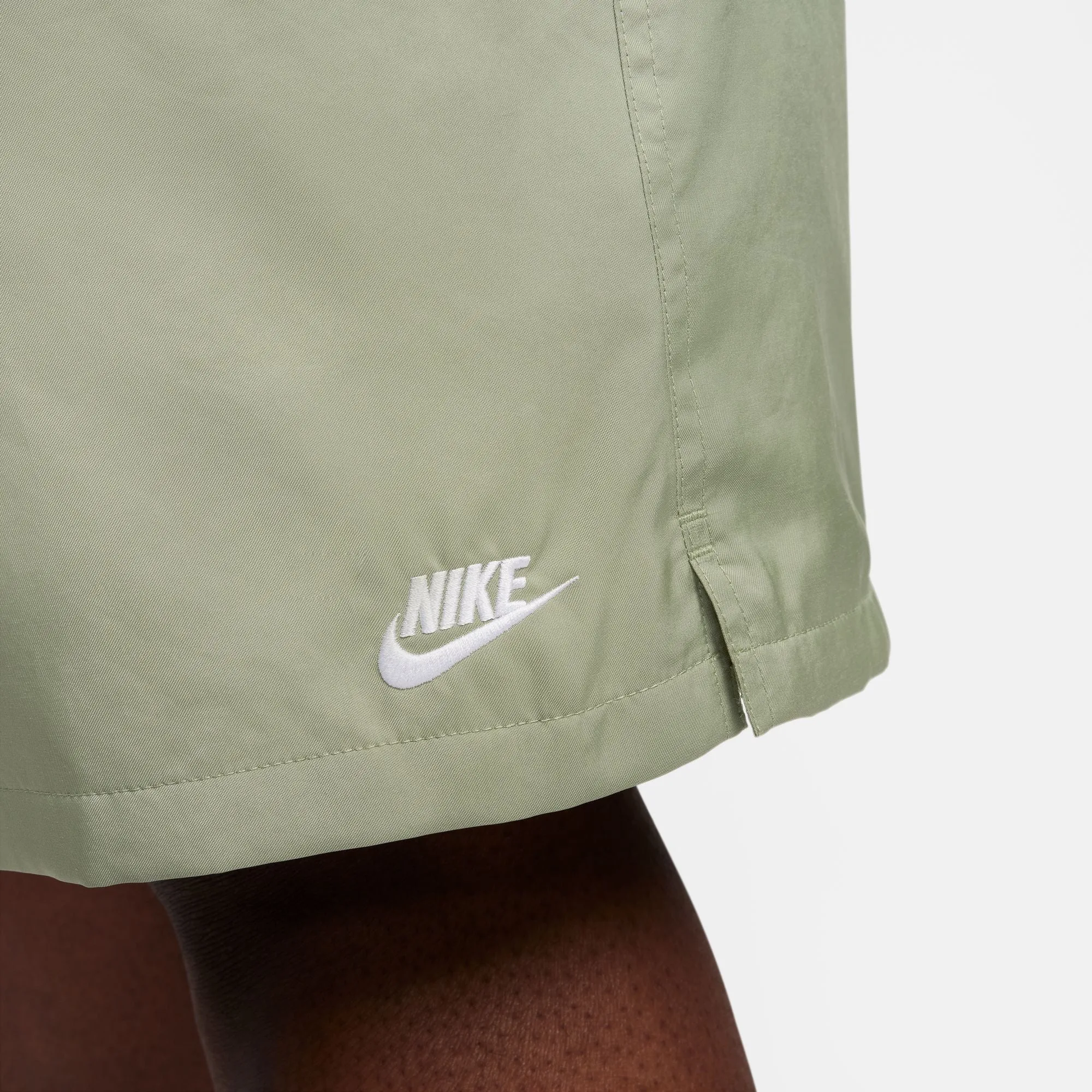 Nike Club Woven Flow Shorts Oil Green