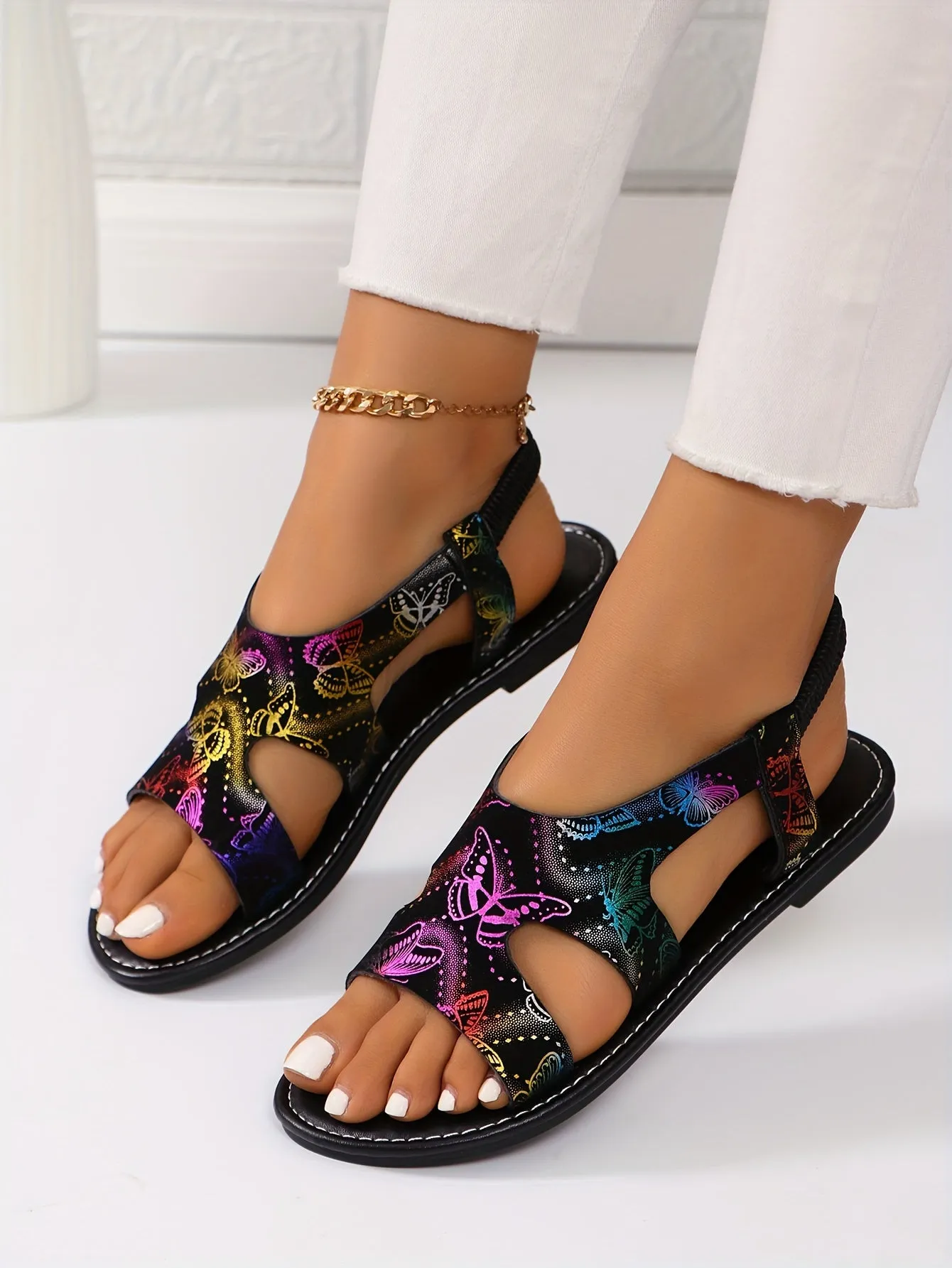 Stylish Womens Butterfly Print Flat Sandals - Slip-on, Lightweight, Open Toe, Synthetic Leather, PU Sole, Ankle Strap, Casual Summer Shoes for Comfortable Walking