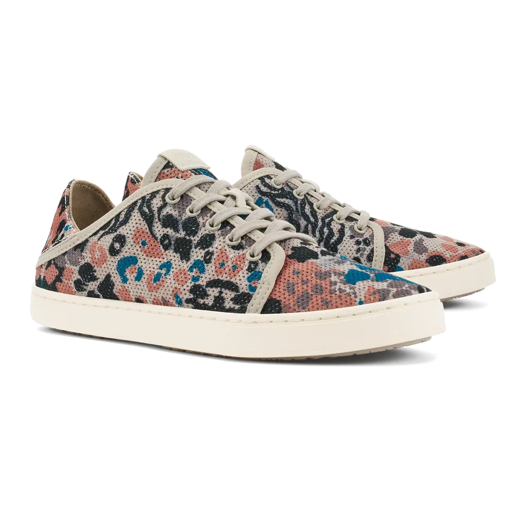 Women's Pehuea Li Sneakers